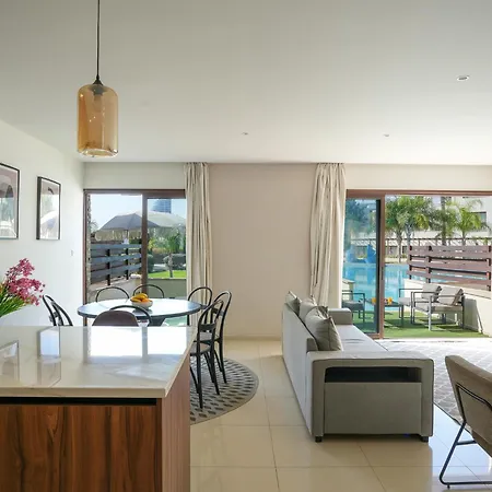 Aqua House Valentino 빌라